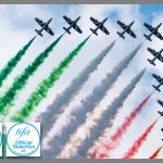 Tifa-2022, Tokyo International Foto Awards - Frecce Tricolori zeigen im Display die italienische Fahne